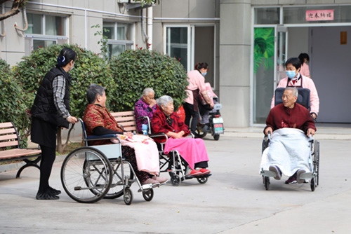 入住泰安養老院老人的心理護理措施